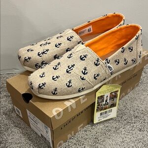 TOMS Women's Anchor Print Espadrilles - Cream and Navy size 8